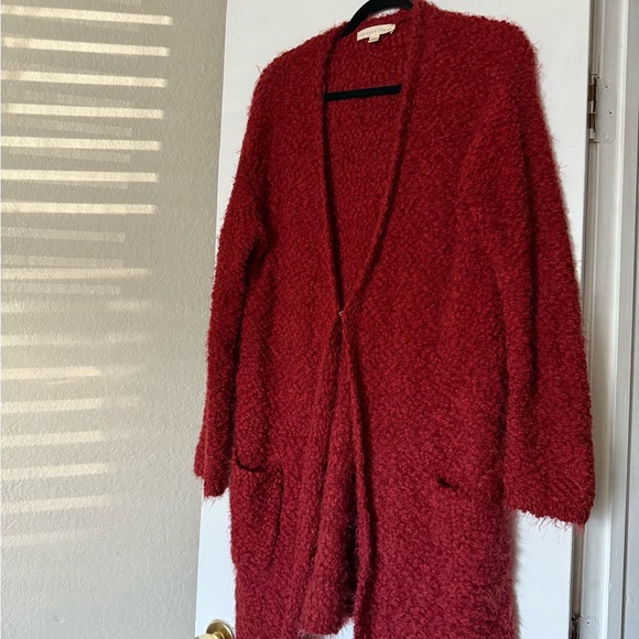 Love Stitch Sweaters - Long burgundy cardigan